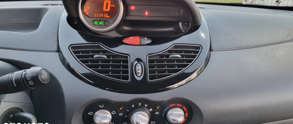 Renault Twingo cena 16999 przebieg: 111321, rok produkcji 2013 z Jedwabne małe 781